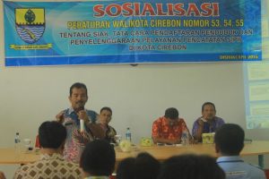 Tugas Berat Pemkot Cirebon Dorong Kesadaran Warga Miliki Kartu Identitas