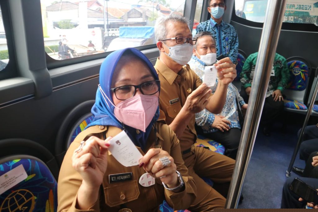 peluncuran-brt-2021